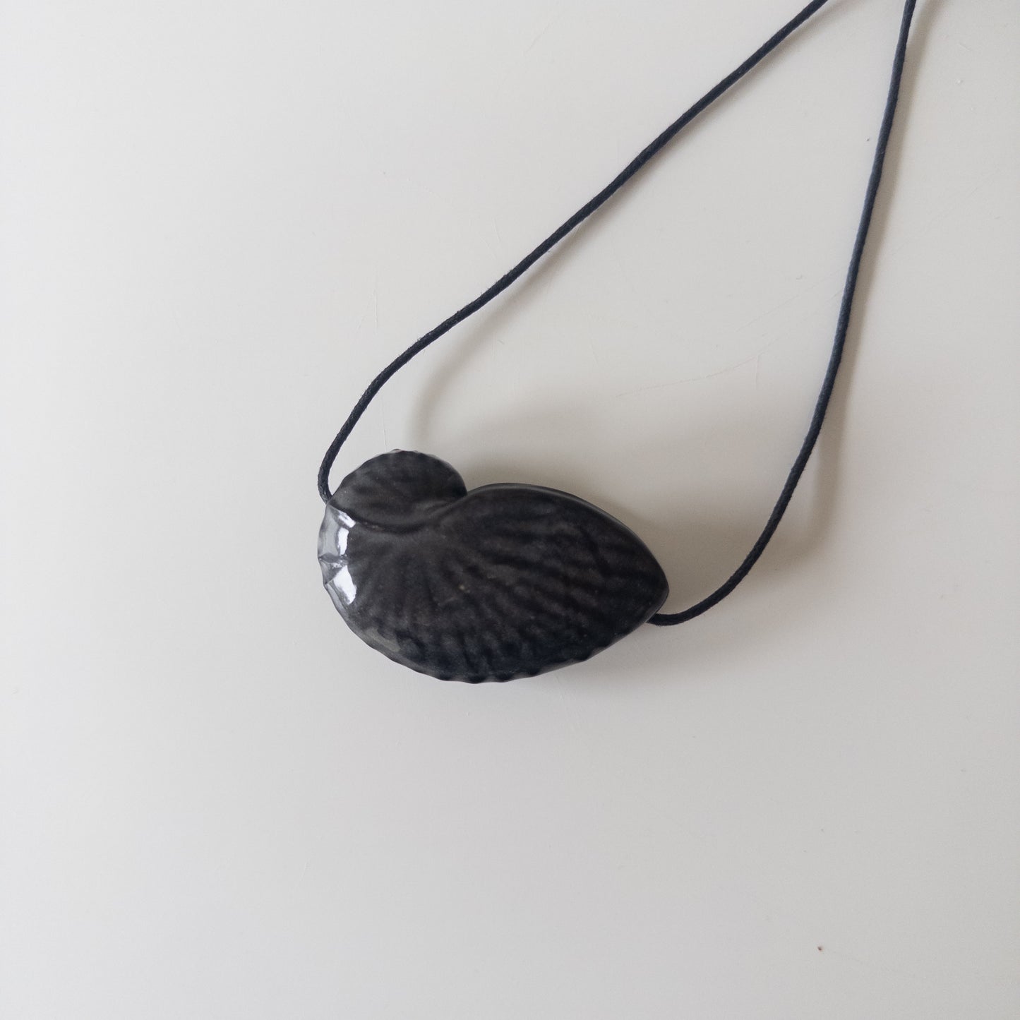 Мушля Октопус (чорна)