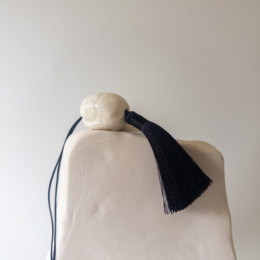 Горішок з китицею