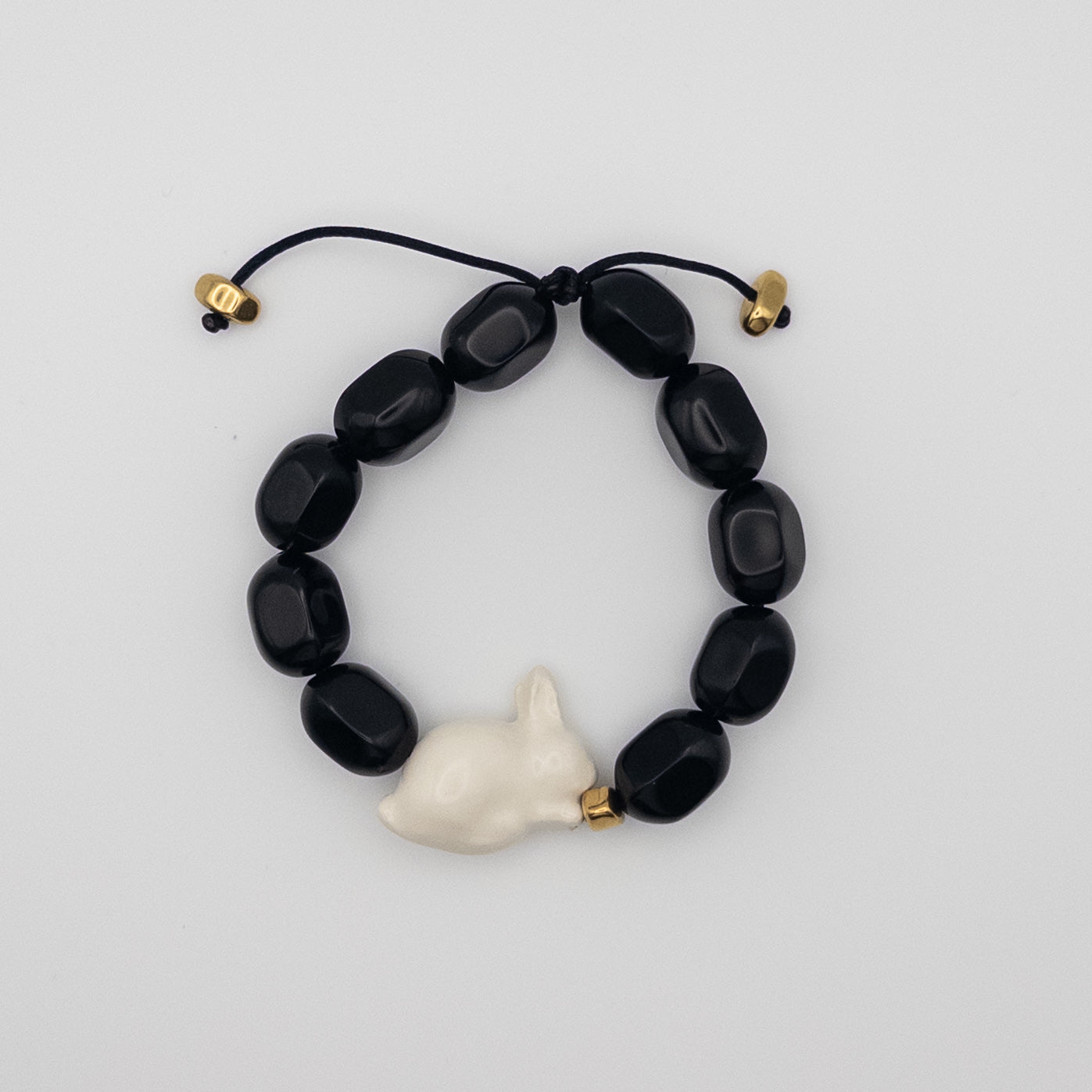 Браслет керамічний Кролик ручної роботи з натуральним камінням